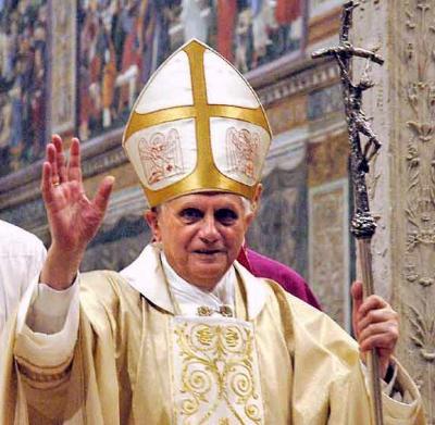 El Papa admite que la Iglesia debe "hacer penitencia"