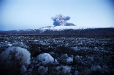 Aviones alemanes y holandeses desafían la enorme nube de cenizas volcánicas