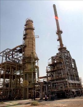 El ataque contra un oleoducto en Irak corta el flujo de crudo a Turquía