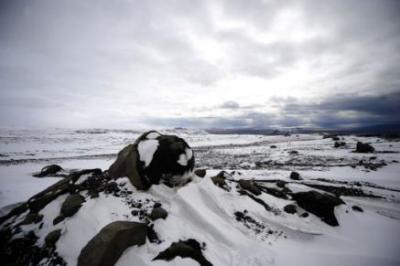 En Islandia la tierra ruge bajo el glaciar: el poderoso volcán 'Katla la bruja' parece que quiere despertar y si lo hace...