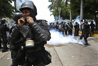 EE.UU. respalda a oposición antisandinista en Nicaragua