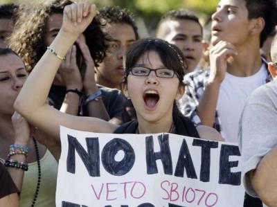 El Congreso de México pedirá al gobierno de EEUU que anule ley antiinmigrante en Arizona