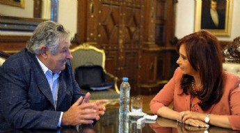 Gobierno argentino espera una "disculpa" de Mujica