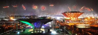 China echó a rodar la mayor Exposición Universal de la historia en Shanghai