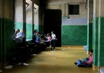 11.000 estudiantes argentinos se complotaron por Facebook y faltaron a clases en masa