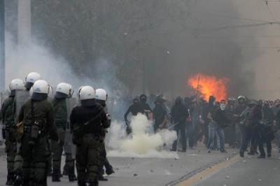 Graves disturbios en Grecia