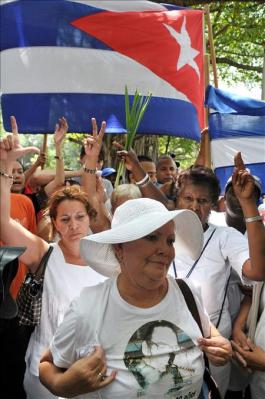Cuba permite marchar a las Damas de Blanco tras la mediación de la Iglesia
