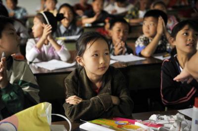 China autoriza disparar a matar contra los que ataquen a escolares