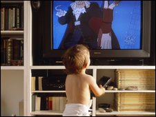 Cuanta más televisión ve el niño a los 2 años mayores probabilidades de pobre desempeño en la escuela y mala salud al cumplir los 10