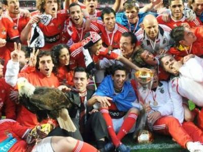 Benfica se coronó en Portugal