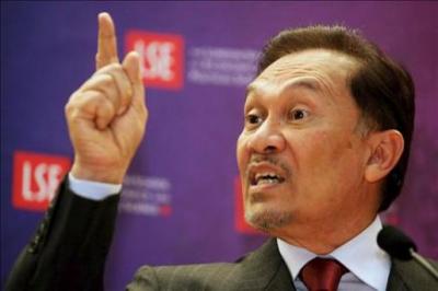 Escándalo homosexual entre líderes políticos de Malasia