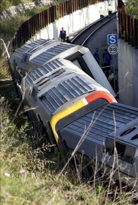 11 heridos al descarrilar un tren en Mallorca