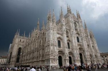 Detienen en Milán a un sacerdote acusado de abusar de un menor