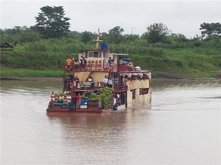 Tragedia en el Amazonas: Se hunde motonave con más de 150 pasajeros