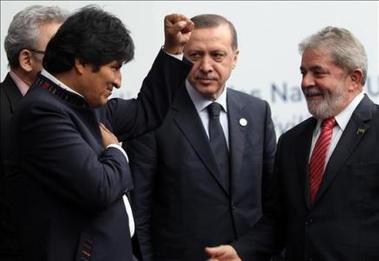 Turquía acusa a armenios argentinos de la cancelación de la visita del primer ministro