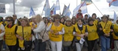 Piqueteros de Gualeguaychú analizan un bloqueo total el día del encuentro Mujica-Cristina