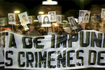 Gobierno de Uruguay pretende anular ley de amnistía a militares: "si no lo hacemos el mundo nos va a condenar"