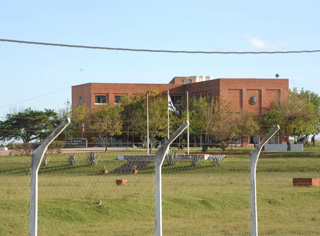 500 presos al Penal de Punta de Rieles