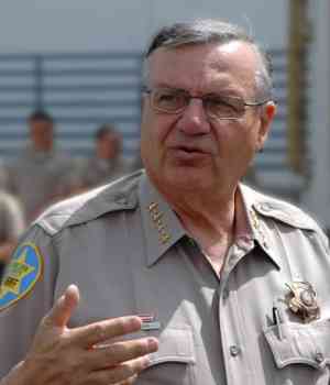 Sheriff nazi de Arizona: Encarcelaré a todos los manifestantes