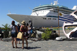 Turismo de cruceros dejó más de 7 millones de dólares en Uruguay