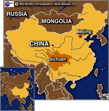 China: 13 personas mueren al caer ómnibus a un precipicio