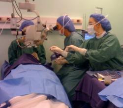 Primer injerto de córnea en hospital de ojos en Uruguay