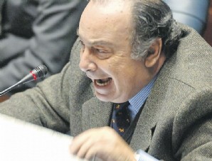 Papelón en el Senado de Uruguay: nadie se hizo responsable de favorecer a banqueros corruptos