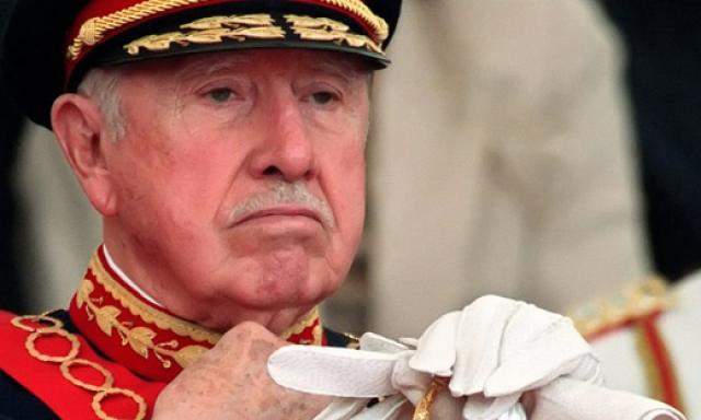 Testamento de Pinochet no revela a los herederos