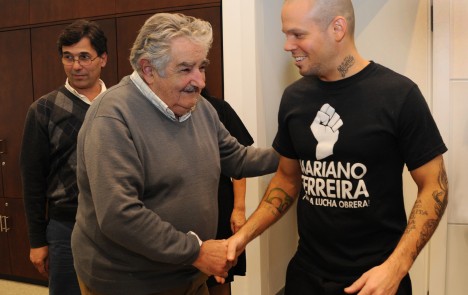 Calle 13 se reunió con Mujica y pidió por Puerto Rico