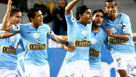 Sporting Cristal derrotó a Peñarol en la Copa Antel