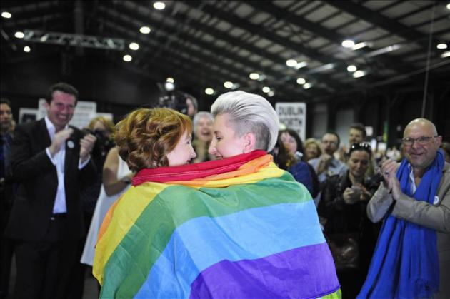 "Irlanda brilla por el sí al matrimonio gay"