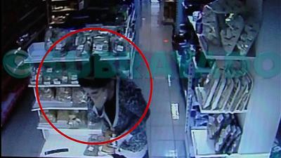 Video de la médica desaparecida comprando en un autoservice