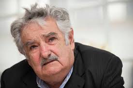 Mujica llama a "construir una nación" latinoamericana frente a los conflictos en la región
