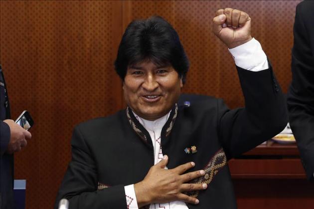 Evo Morales alerta de que Europa está siendo "desplazada o sustituida por Asia"