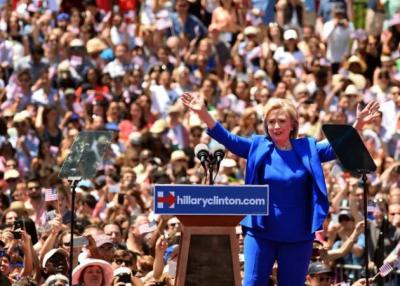 Hillary Clinton lanza en Nueva York su campaña a la Casa Blanca