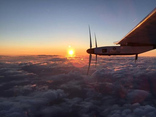 Solar Impulse continúa su vuelo entre Japón y Hawái