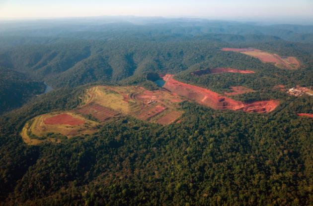 Brasil promete esfuerzos para eliminar deforestación ilegal en 15 años