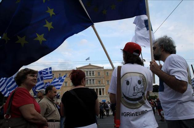 Una campaña de financiación internacional vía internet para Grecia roza el millón de euros