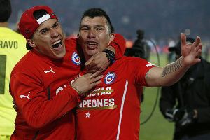 "¡El que no salta es uruguayo!", fue el grito de las entrañas perdedoras de los jugadores chilenos