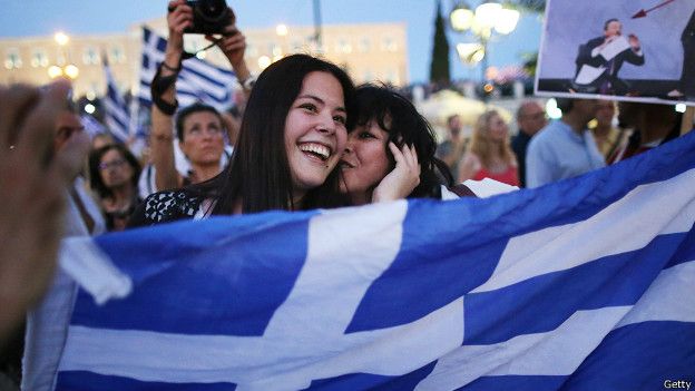 Grecia revolcó a la Unión Europea con un apabullante "No"