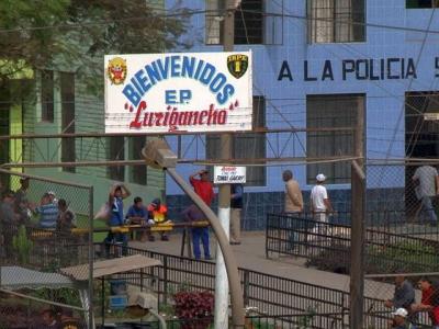 Hallan discoteca y piscina dentro de penal en Perú