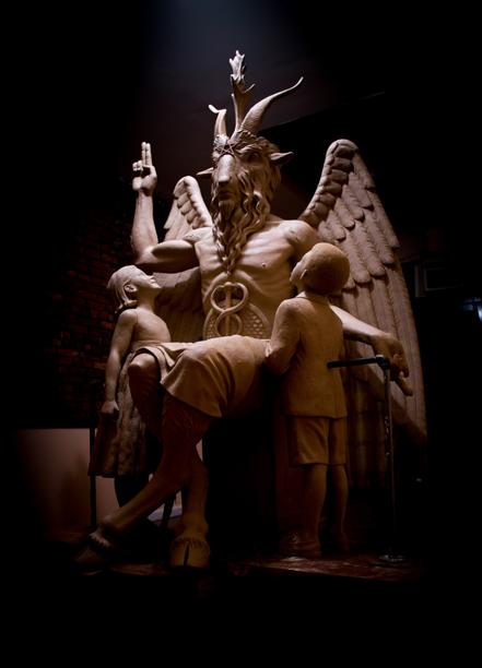 Develarán escultura de Satán en un lugar secreto de Detroit