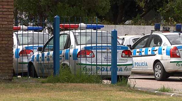 Jerarcas policiales de Montevideo procesados por corrupción en reparaciones de vehículos