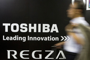 Presidente de Toshiba renuncia a su cargo tras denuncia de grave escándalo