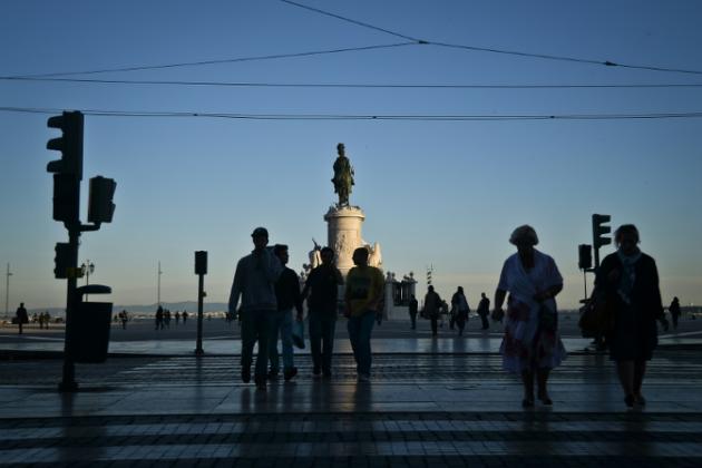 Los diputados portugueses endurecen las condiciones para abortar