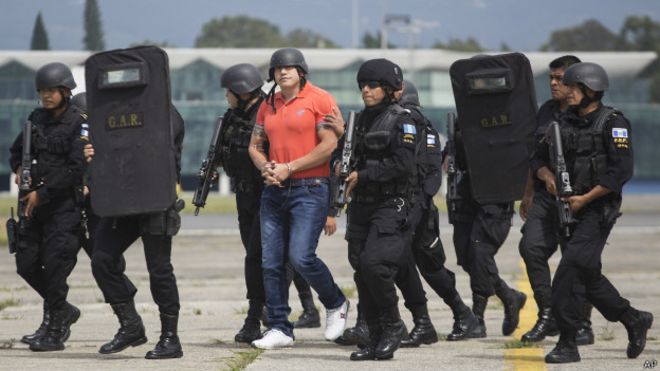 Extraditan a EE.UU. a "El rey del tumbe", el principal aliado del cartel mexicano Los Zetas en Guatemala