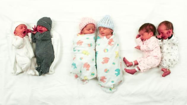 Tres pares de mellizos nacen el mismo día en hospital de Montana