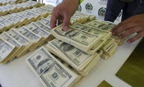 Banco Central de Uruguay vende reservas para mantener a raya al dólar