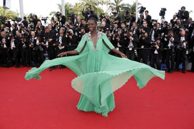 Ganadora del Óscar Lupita Nyong'o se estrena en las tablas de Nueva York