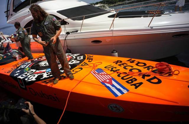 Navegante alemán bate récord entre EEUU y Cuba